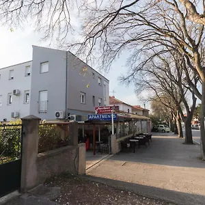 rezervirajte ovdje